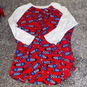 LuLaRoe Red White Blue American 4th of July Firework Shirt Size Large